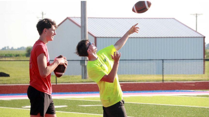 South Shelby southpaw Hubbard takes over as quarterback